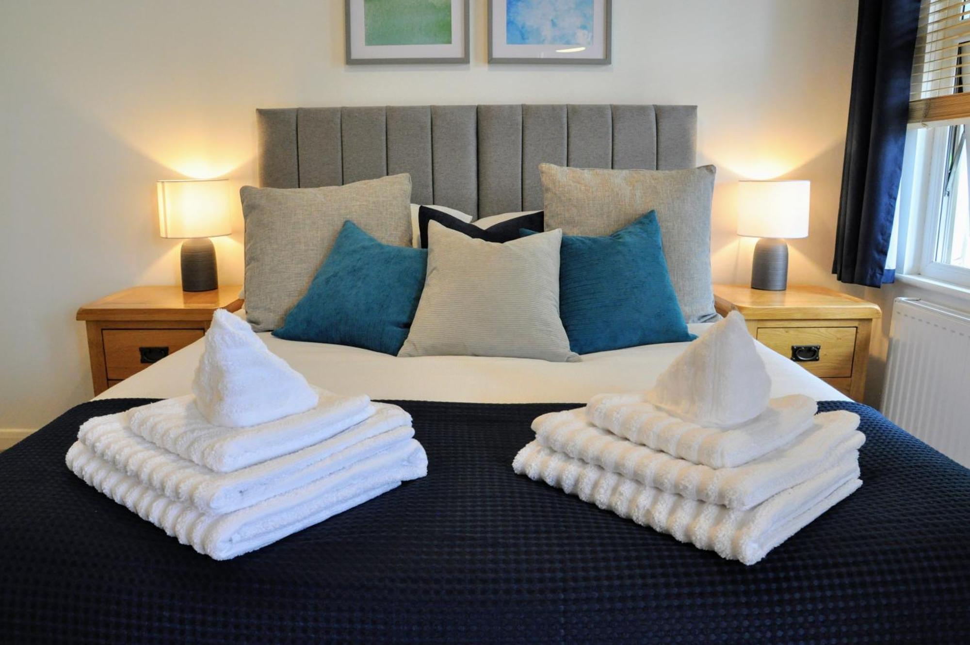 Crescent House Apartments Telford Rom bilde